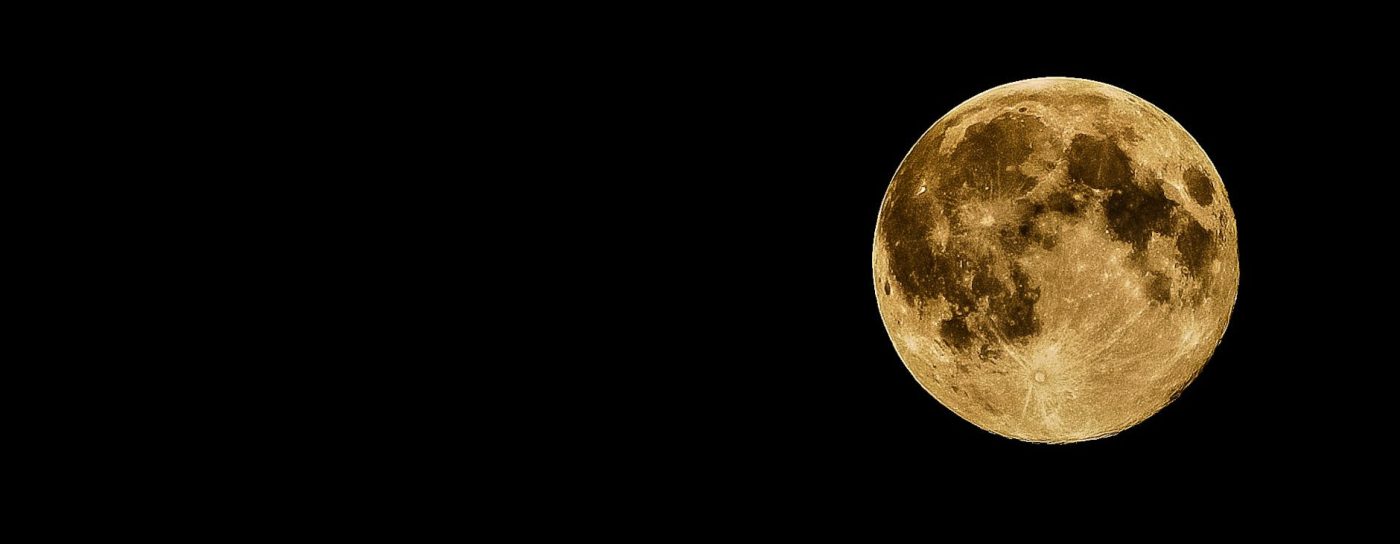 full moon during night time